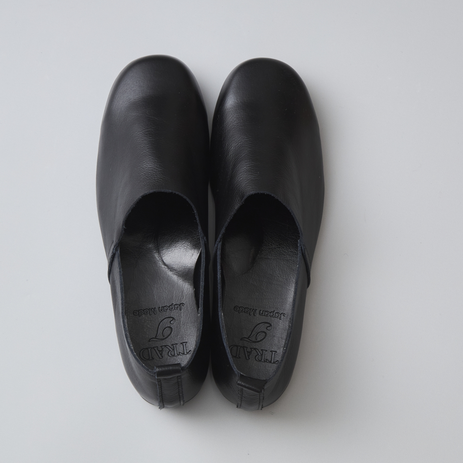 TRAD+/撥水ソフトレザースリッポン